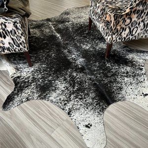 Black and White Hyde Rug